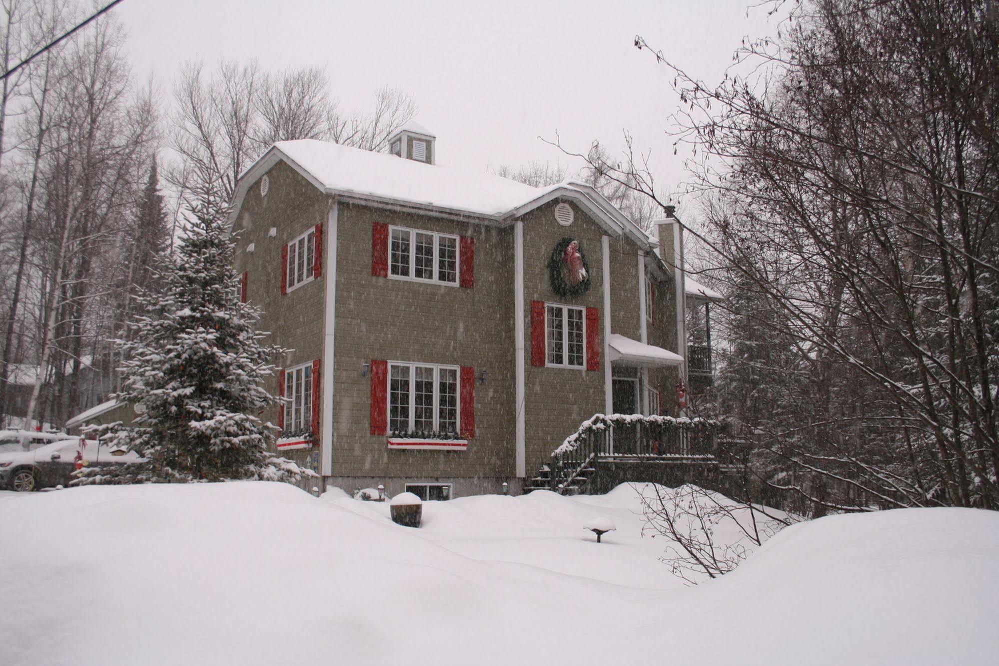 La Chaumiere De L'anse Mont-Tremblant