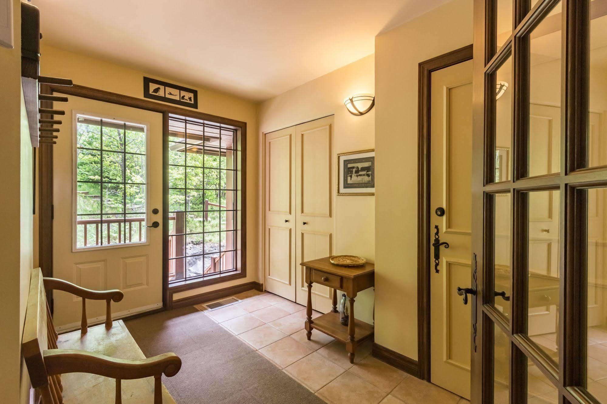 Algonquin - Rvmt Hotel 4*