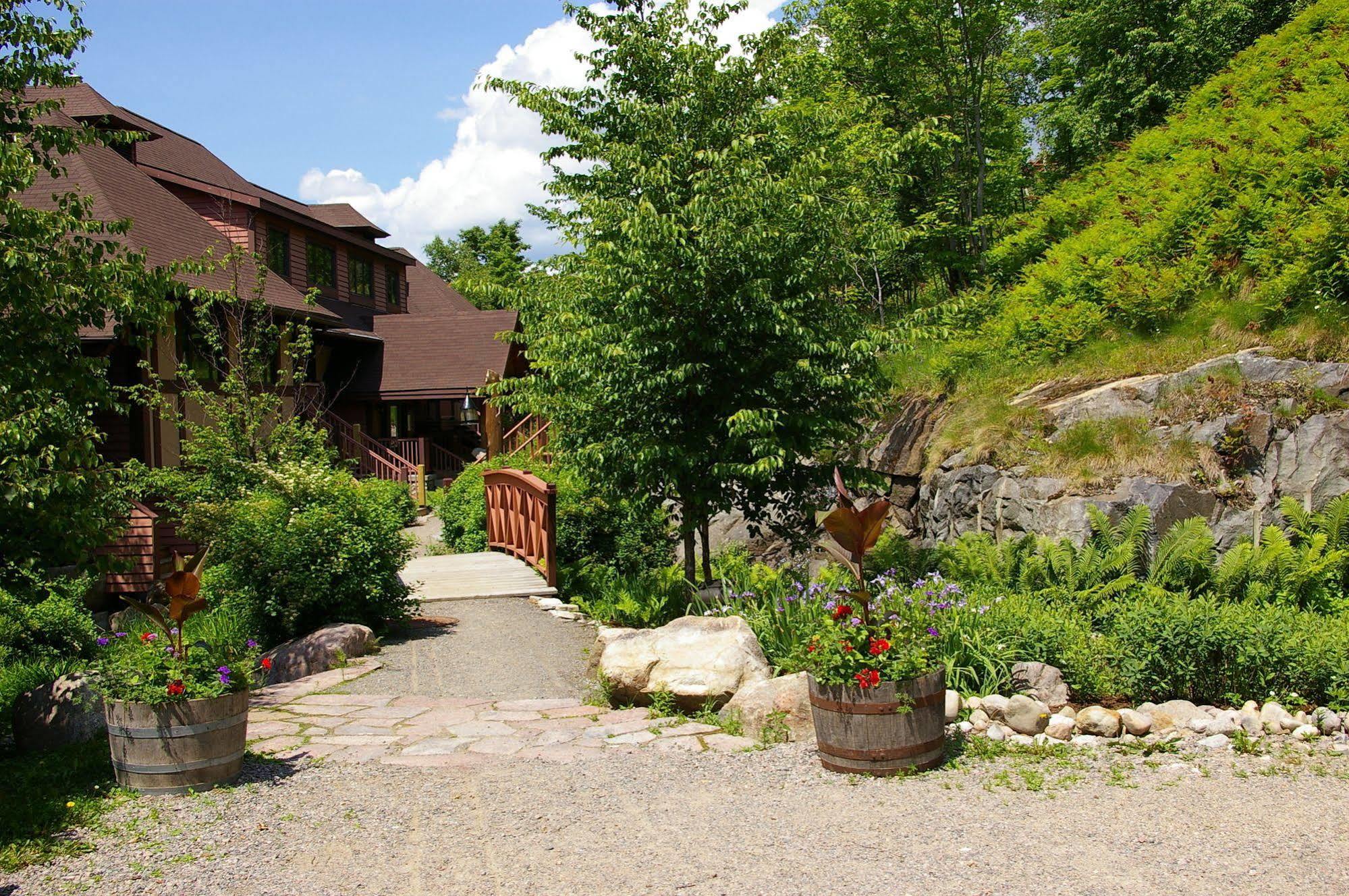 Algonquin - Rvmt 4*