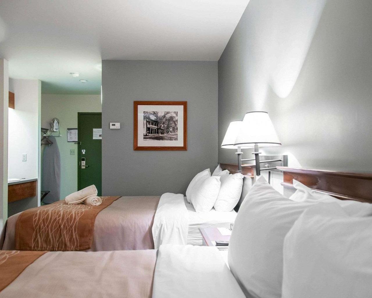 Ax Hotel