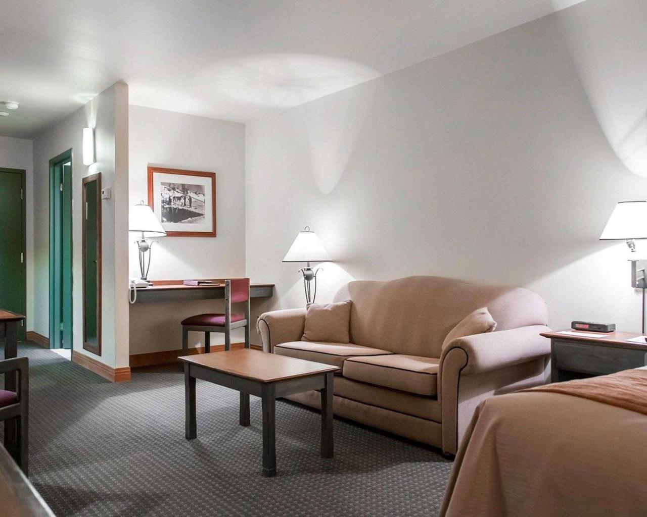 Hotel Ax