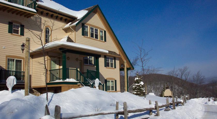 Cap Tremblant Mountain Hotel Mont-Tremblant
