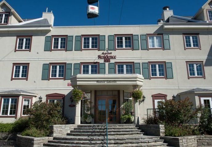 By Marriott Tremblant Manoir Labelle Hotel Mont-Tremblant