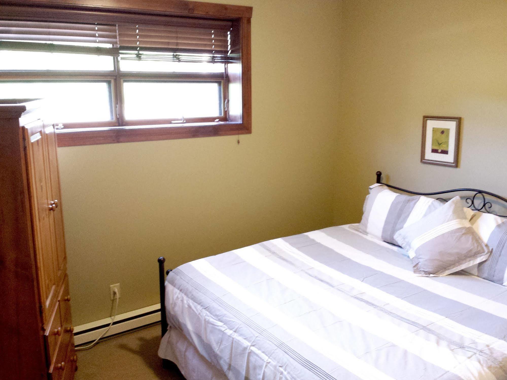 Tremblant Les Eaux - Location Adp Mont-Tremblant