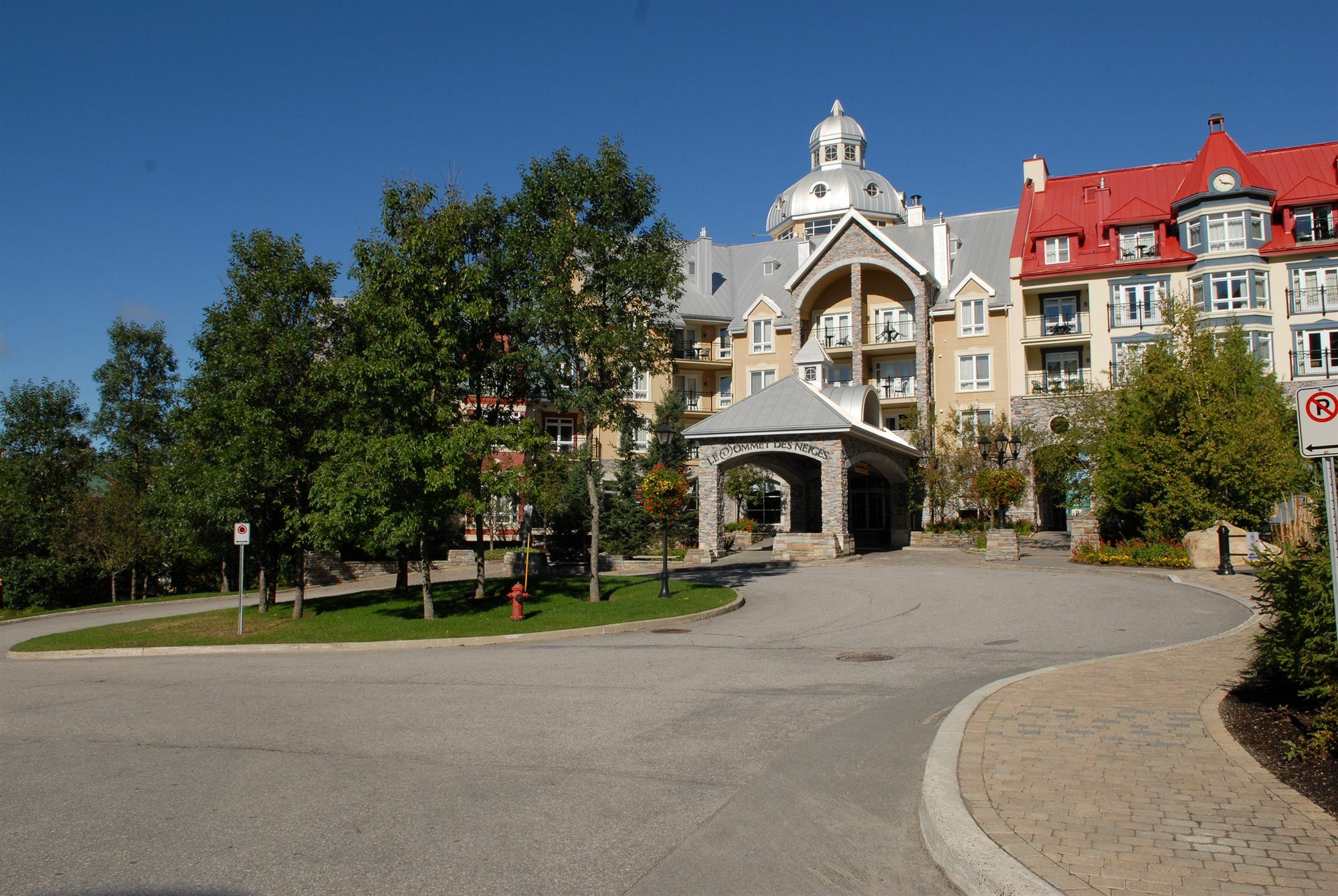 Sommet Des Neiges Mont-Tremblant