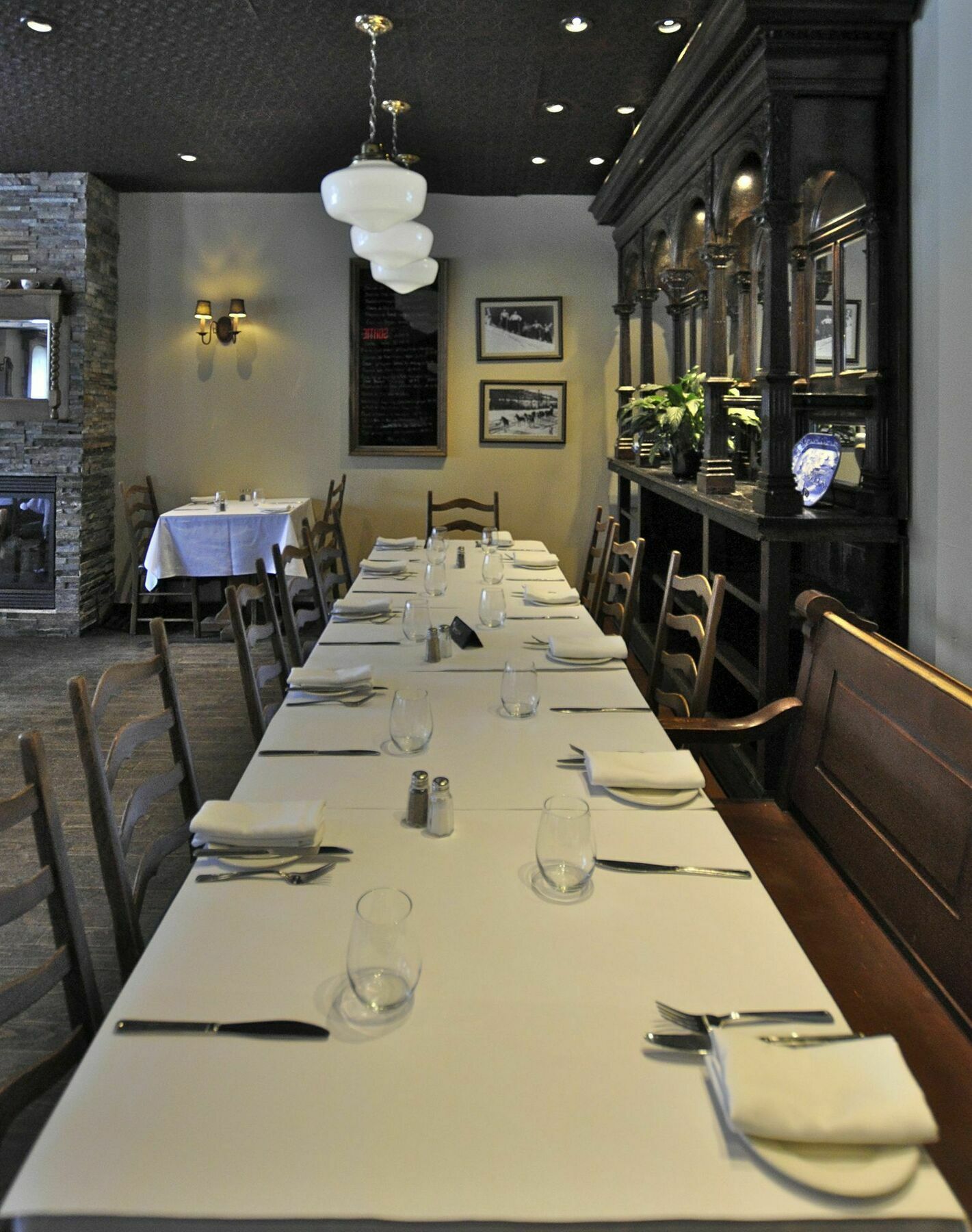 Hotel Mont-Tremblant Hotel