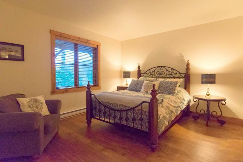 Holiday home Stoneheaven Mont-Tremblant
