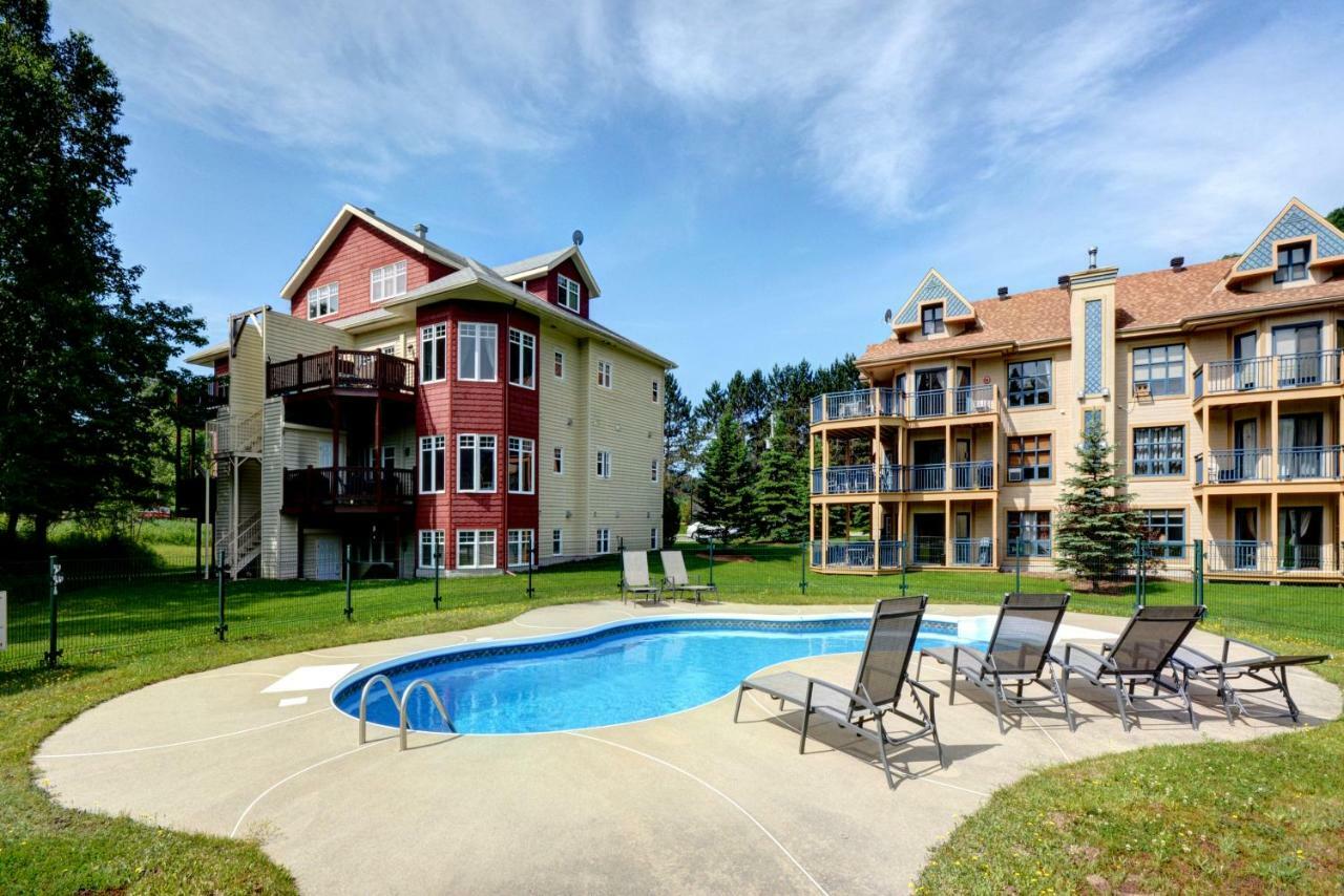 Jardins Du Village * Mont-Tremblant