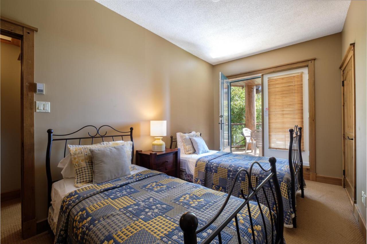 Equinoxe By Rendez-Vous Mont-Tremblant Apartment Mont-Tremblant