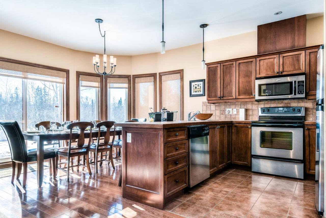 House On The Golf La Bte -10min To Tremblant 150 * Mont-Tremblant