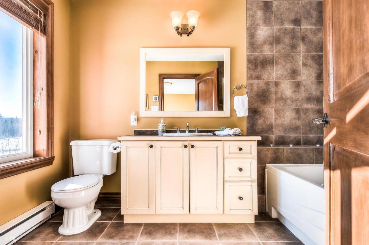 House On The Golf La Bte -10min To Tremblant 150 * Mont-Tremblant