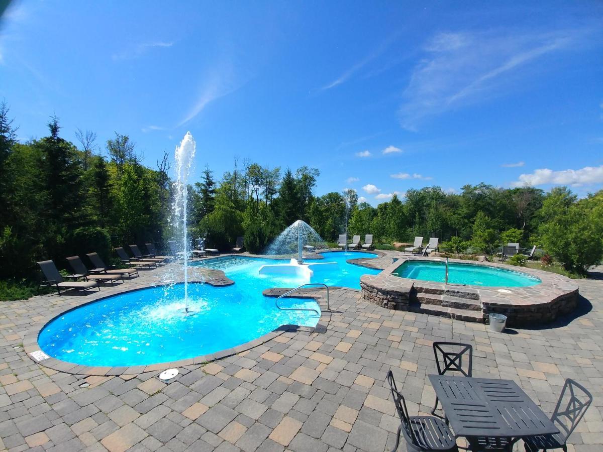 Cap Tremblant Mountain 4*