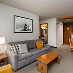 Lodge De La Montagne
