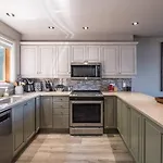 Clairiere 404 - Spectacular Mont-Tremblant Chalet