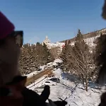 Condo Resort - Gondola 4 Min Walk -Terrace