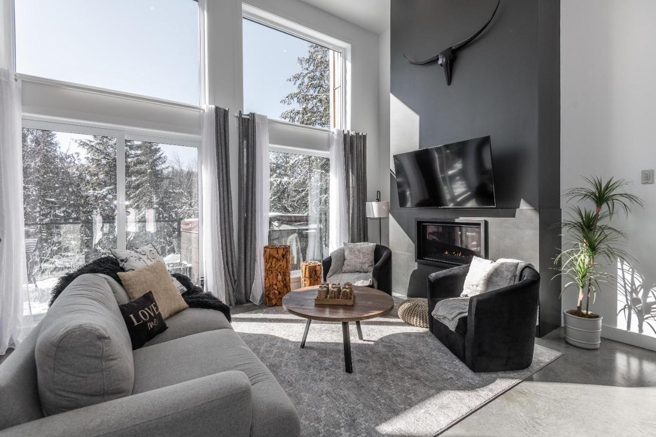Luxurious Tremblant 4 Bdrs W Hot Tub B85 Mont-Tremblant