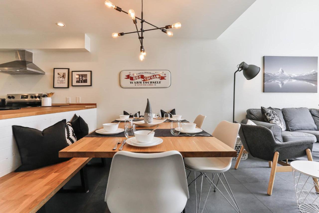 Holiday home 4 Storey Inout Mountain In Tremblant
