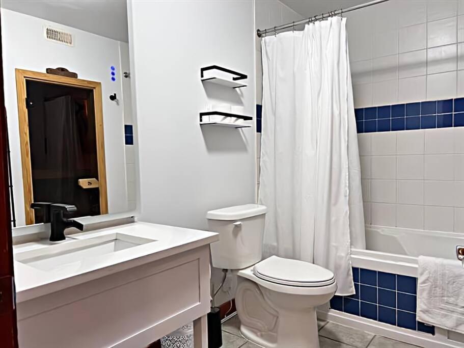Tremblant Les Eaux 227-1 By Escapades Tremblant *