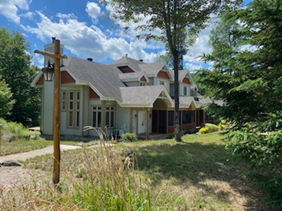 On Golf Near Bike Trail W/ 2 Bdrm 2 Bath