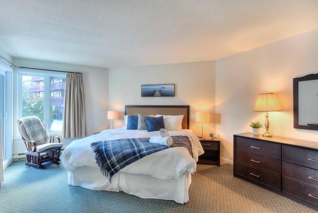 Apartment Tremblant Mountain Condo! Mont-Tremblant