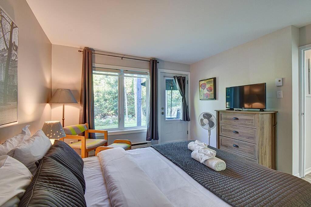 Apartment Little Sunshine, Nature Retreat, 10min Of Mountain Mont-Tremblant