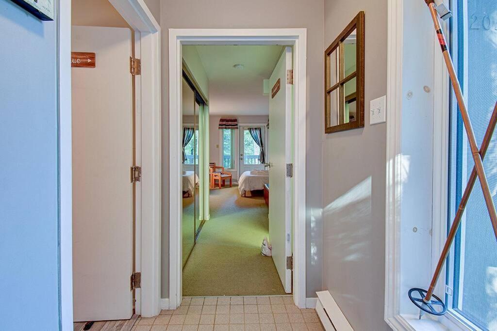 Little Sunshine, Nature Retreat, 10min Of Mountain Apartment Mont-Tremblant
