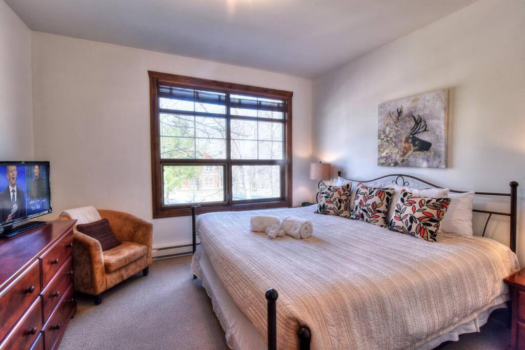 Tremblant-les-eaux C2 Chalet *