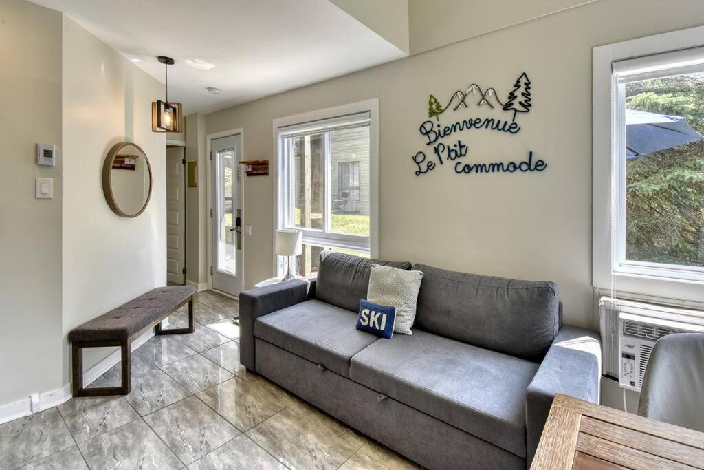 Cozy On The Tremblant Mountain