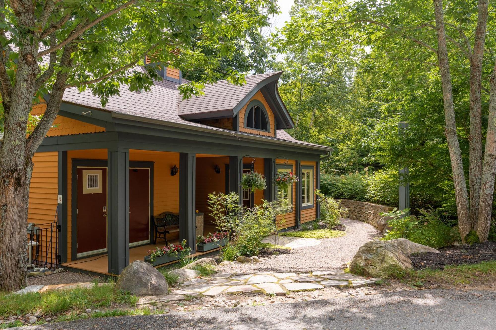 Walking Distance Tremblant - Kids Park - Golf *