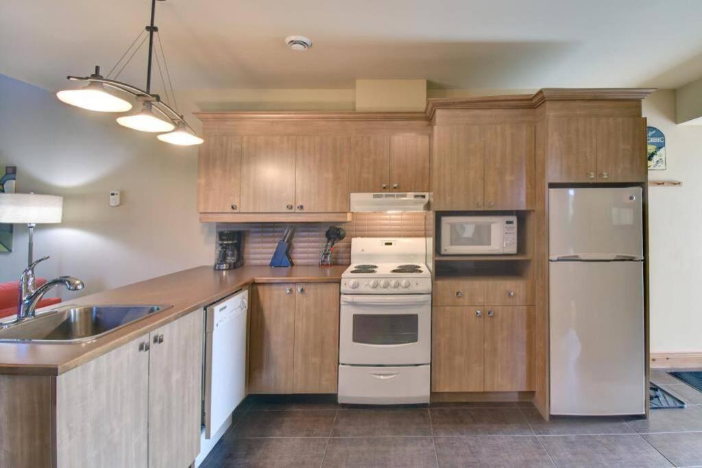 Tremblant Walking Distance From Activities Chalet *