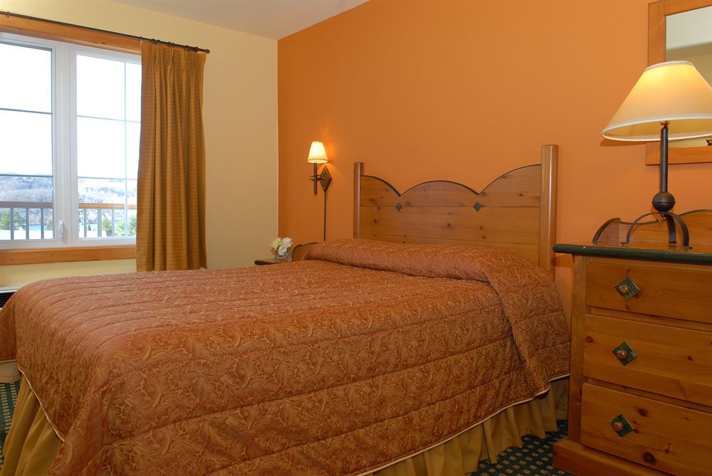 De La Montagne Hotel 3*