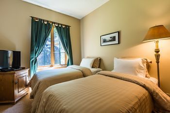 Hotel Equinox - Rvmt Mont-Tremblant