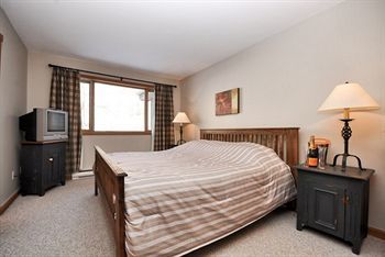 La Clairiere - Tremblant Sunstar