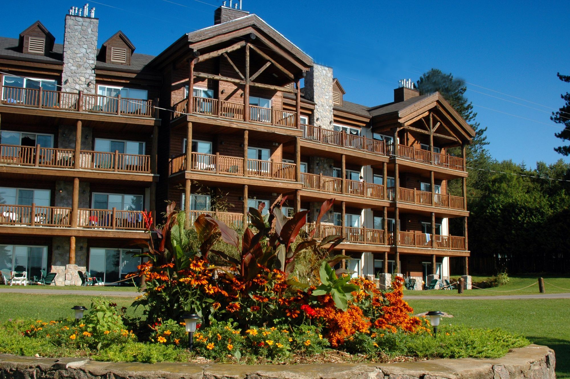 Le Grand Tremblant Hotel Mont-Tremblant